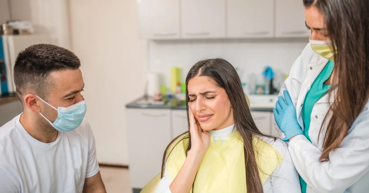 Emergency Dentist in Riverview, FL: What to Do When Dental Pain Strikes